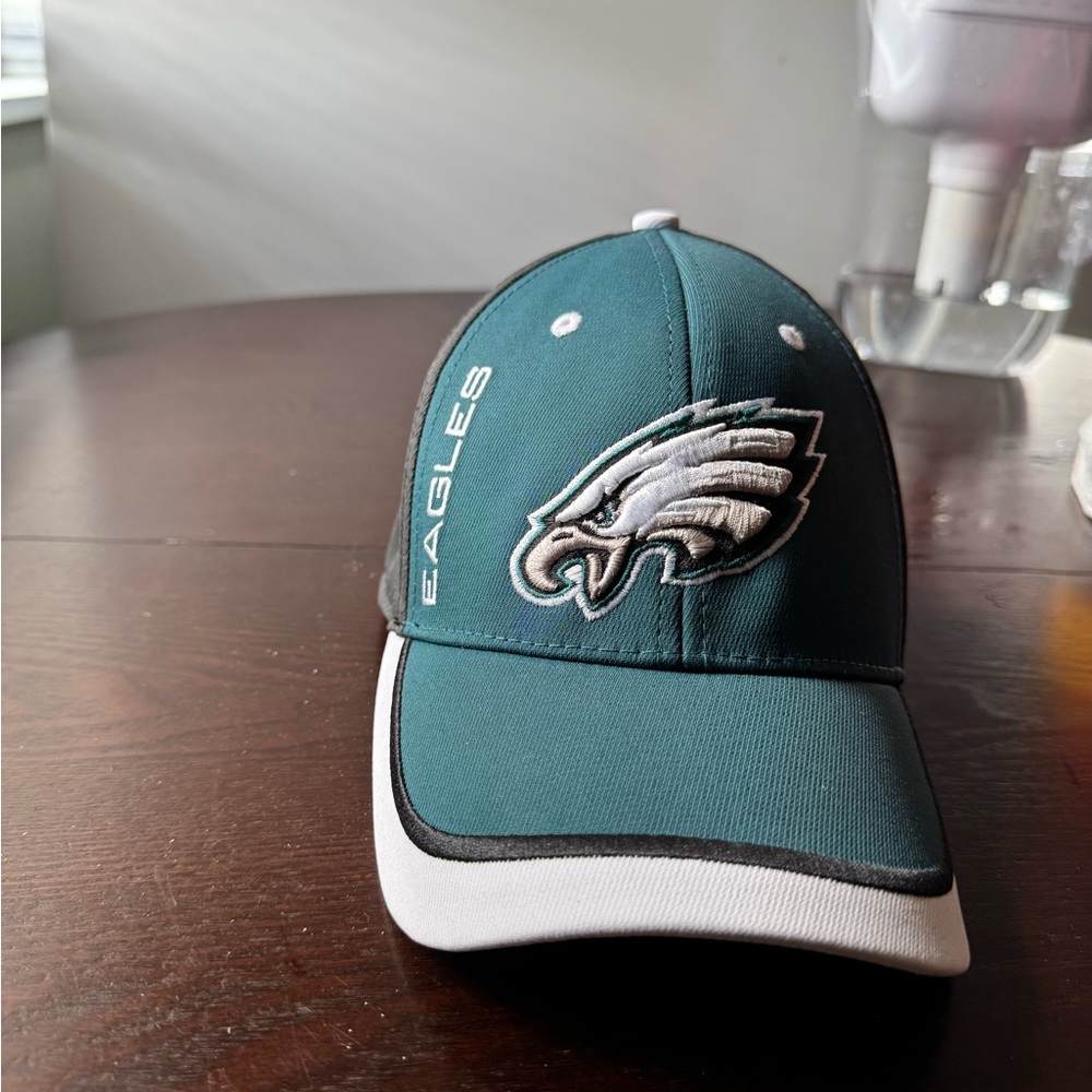 Eagles Green and White Cap